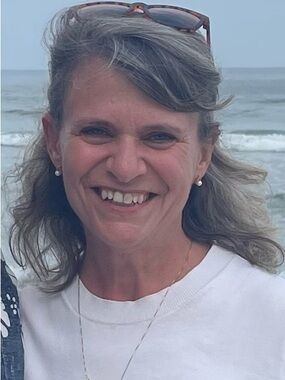 Meet your Posher, Julie
